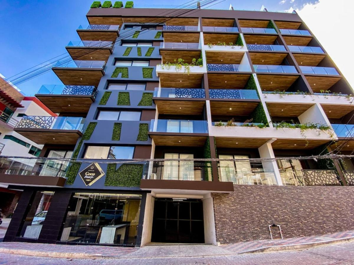 Elegant Downtown With Pool Gym Steps To Apartamento