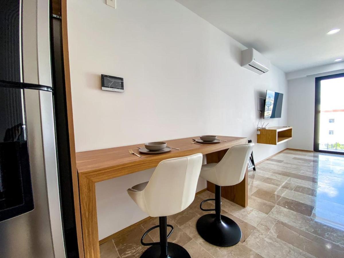 Elegant Downtown With Pool Gym Steps To Playa del Carmen