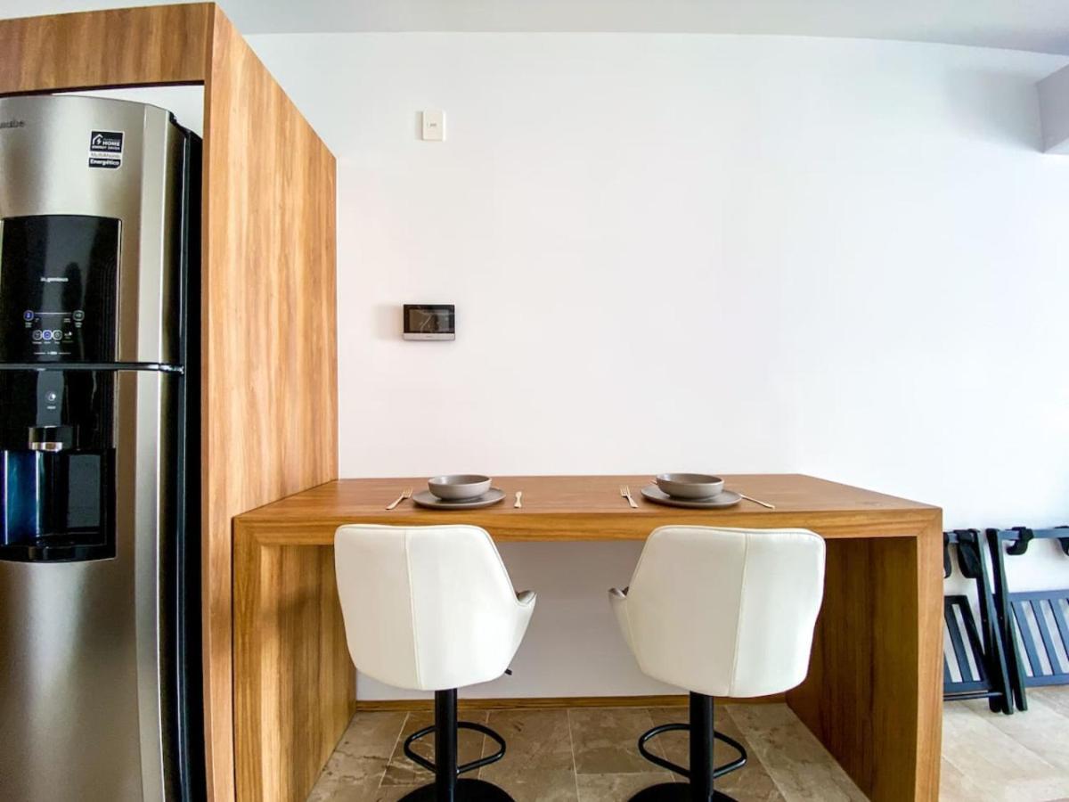 Apartamento Elegant Downtown With Pool Gym Steps To Playa del Carmen